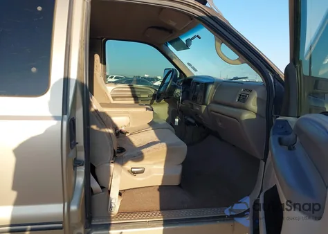 2000 Ford F-250 Lariat/Xl/Xlt из США, поврежденный, VIN 1FTNX20F9YEC97818